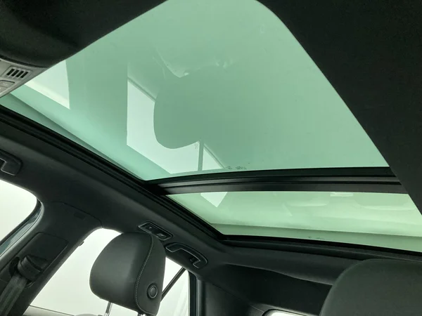 VOLKSWAGEN T-Roc (2025) — foto 27 van 36