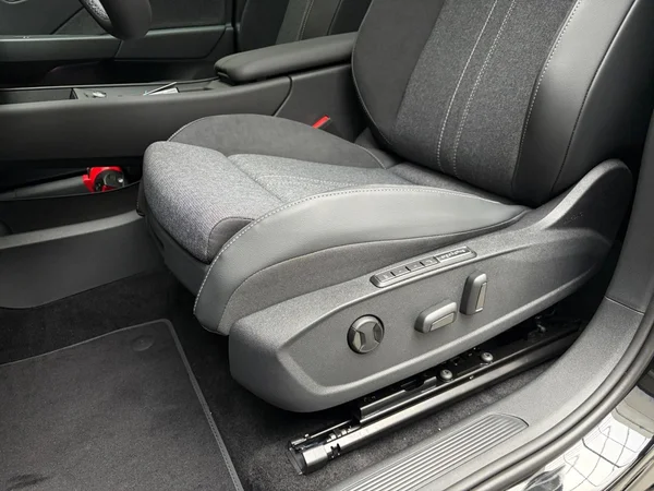 VOLKSWAGEN ID.3 Neo (2026) — foto 13 van 13