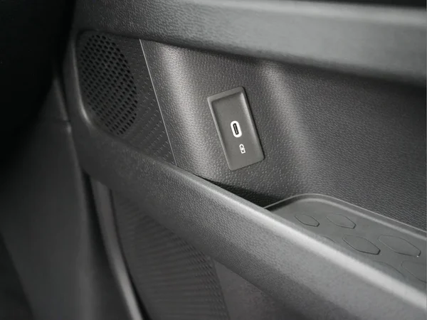 VOLKSWAGEN ID.Buzz Lwb (2026) — foto 21 van 28