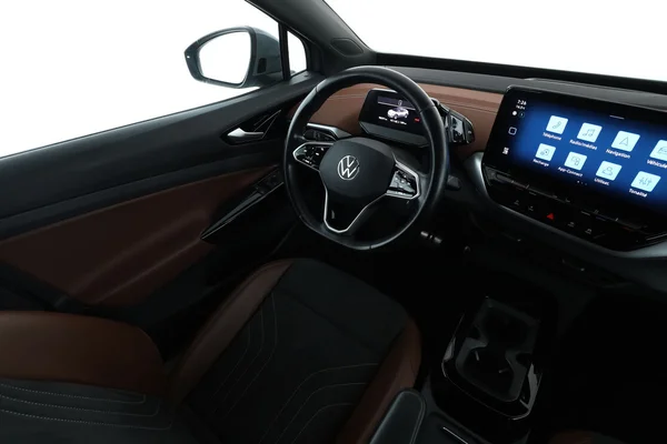 Volkswagen ID.4 (2023) — foto 4 van 16