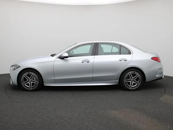 Mercedes-Benz C-Klasse (2025) — foto 34 van 50
