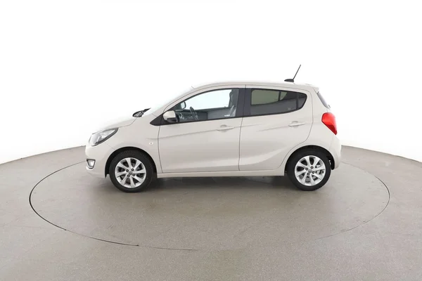 Opel Karl (2016) — foto 9 van 16