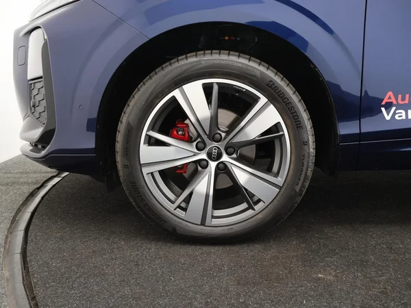 AUDI Q3 SUV (2026) — foto 22 van 23
