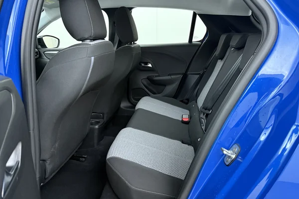 Opel Corsa (2025) — foto 16 van 17