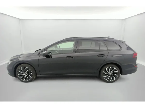 VOLKSWAGEN Golf Variant VIII (2021) — foto 31 van 36