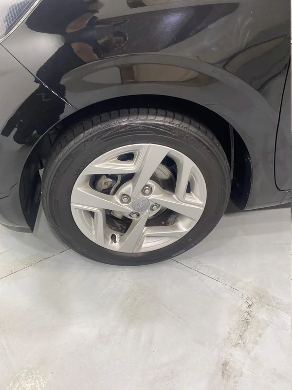 Hyundai i10 (2023) — foto 31 van 51