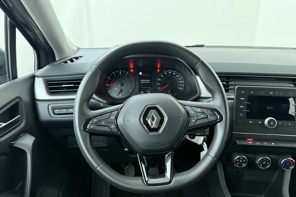 Renault Captur (2020) — foto 2 van 19