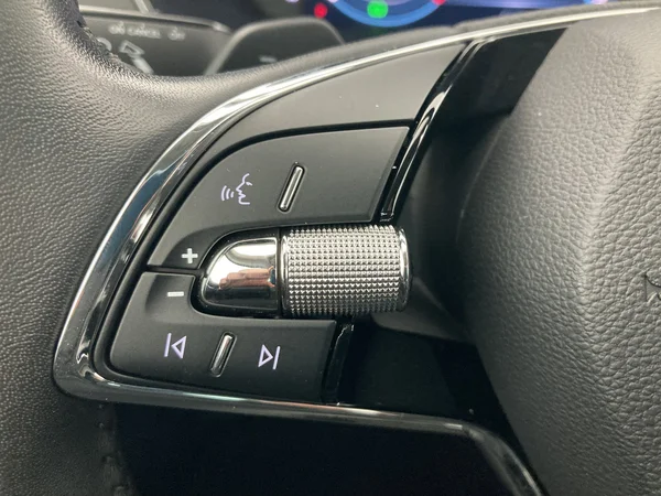 SKODA Octavia Combi (2022) — foto 16 van 36
