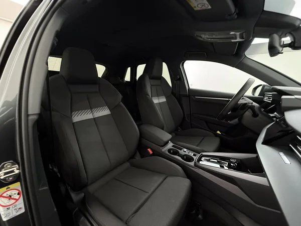 AUDI A3 Sportback (2025) — foto 16 van 18