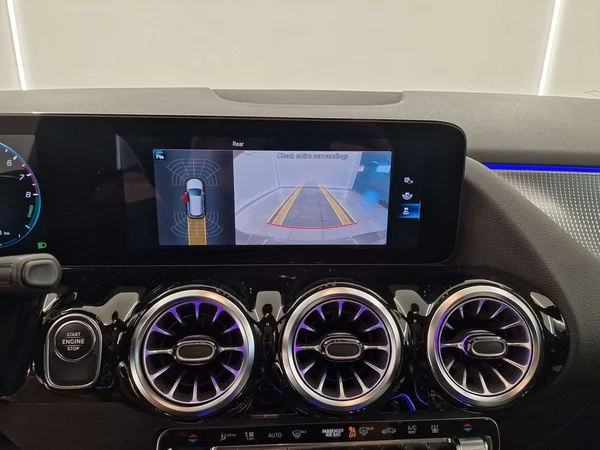 Mercedes-Benz B-Klasse (2021) — foto 10 van 18