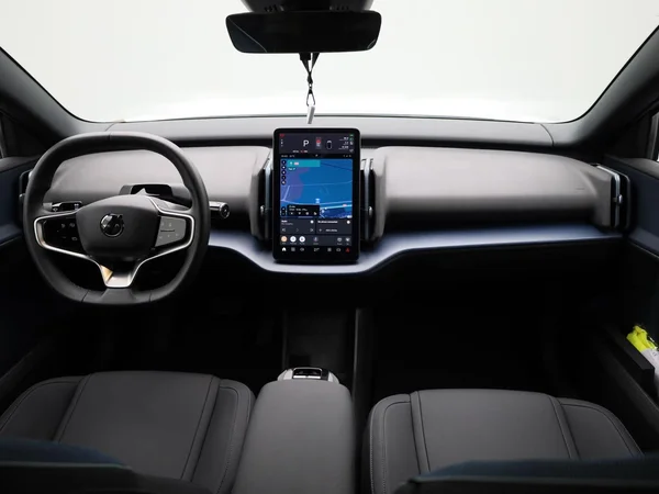 Volvo EX30 (2024) — foto 26 van 39
