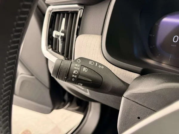 Volvo V90 (2022) — foto 10 van 20