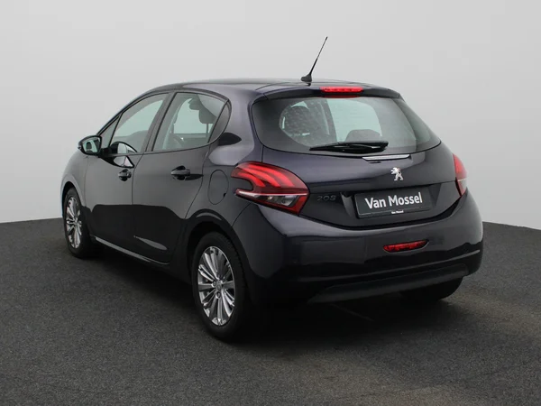 Peugeot 208 (2019) — foto 12 van 36