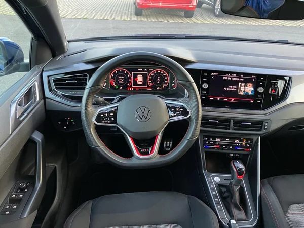VOLKSWAGEN Polo GTI (2023) — foto 12 van 25