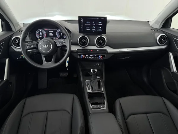AUDI Q2 (2025) — foto 8 van 19