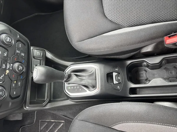 Jeep Renegade (2023) — foto 8 van 19