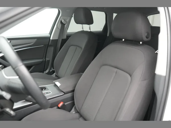 AUDI A6 Avant (2022) — foto 25 van 28