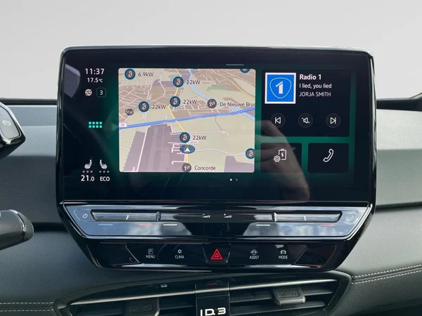 VOLKSWAGEN ID.3 (2023) — foto 2 van 22