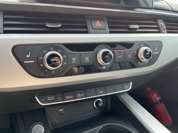 AUDI A5 Sportback (2021) — foto 9 van 22