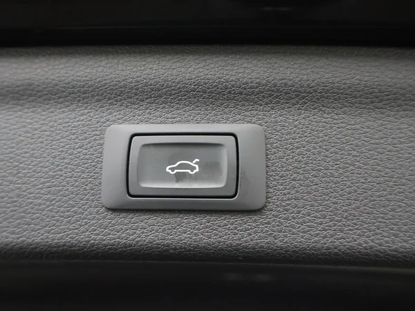 AUDI Q3 PHEV (2021) — foto 18 van 29