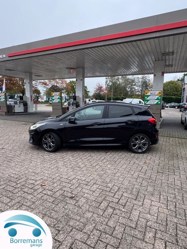 Ford Fiesta (2018) — foto 24 van 28