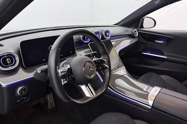 Mercedes-Benz C-Class (W206) (2021) — foto 11 van 26