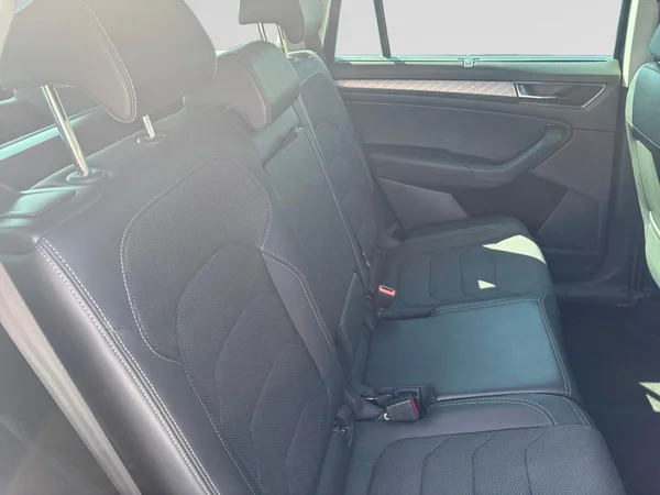 SKODA Kodiaq (2024) — foto 10 van 23