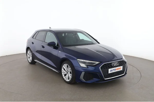 Audi A3 (2021) — foto 14 van 16