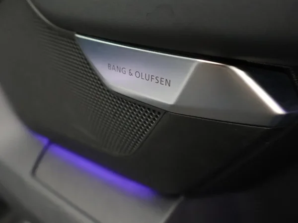 Audi e-tron GT (2022) — foto 15 van 28