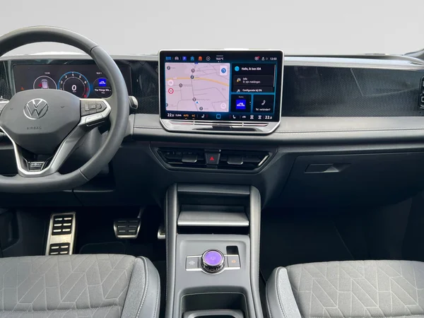 VOLKSWAGEN Tiguan (2025) — foto 22 van 24