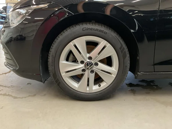 VOLKSWAGEN Golf VIII SW (2023) — foto 14 van 22
