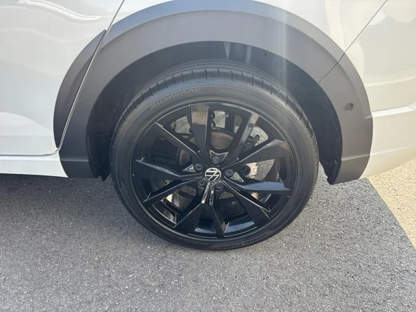 VOLKSWAGEN Taigo (2024) — foto 9 van 22