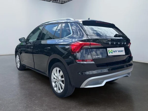 SKODA Kamiq (2022) — foto 23 van 29