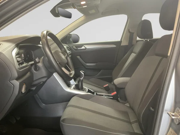 VOLKSWAGEN T-Roc (2022) — foto 22 van 22