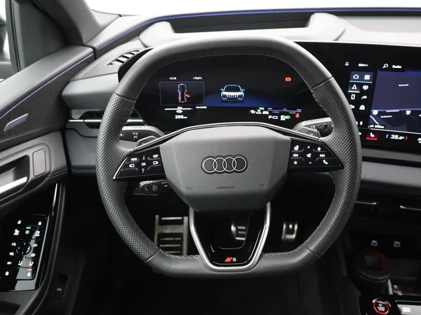 Audi SQ6 e-tron (2025) — foto 7 van 28