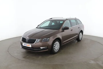 Skoda Octavia 1a1e4894-7b06-4cf4-8f85-07851bfc6cb0