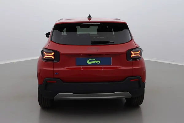 Jeep E-Avenger (2023) — foto 34 van 44