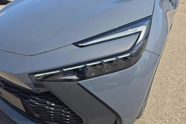 Toyota C-HR Hybrid (HEV) (2026) — foto 18 van 27
