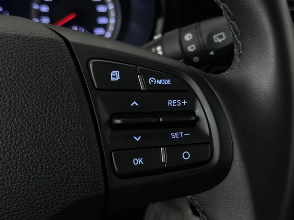 HYUNDAI i10 (2022) — foto 9 van 24