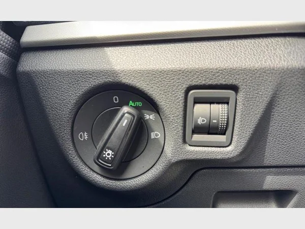 Skoda Kamiq (2021) — foto 5 van 29