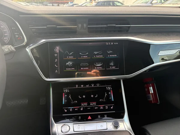 AUDI A6 Avant (2019) — foto 5 van 24