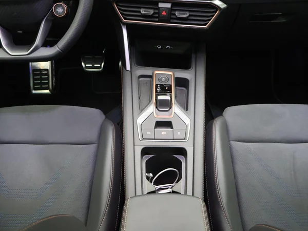 CUPRA Leon ST (2026) — foto 22 van 33