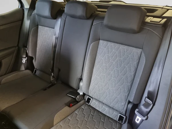 VOLKSWAGEN T-Cross (2024) — foto 15 van 19