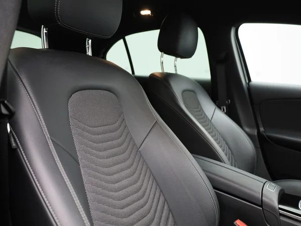 Mercedes-Benz A-Klasse (2023) — foto 31 van 46