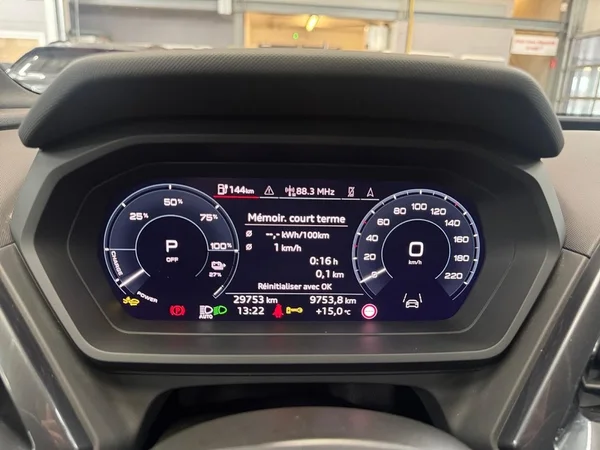 AUDI Q4 e-tron (2025) — foto 11 van 12