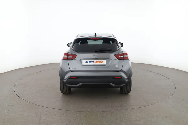 Nissan Juke (2022) — foto 11 van 16