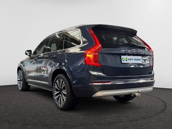 VOLVO XC90 PHEV (2021) — foto 18 van 24