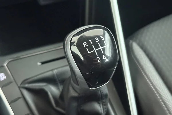 Volkswagen Taigo (2023) — foto 6 van 25