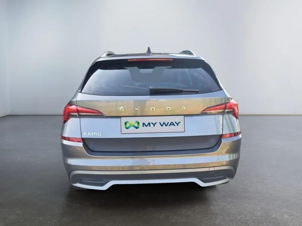 SKODA Kamiq (2022) — foto 26 van 28