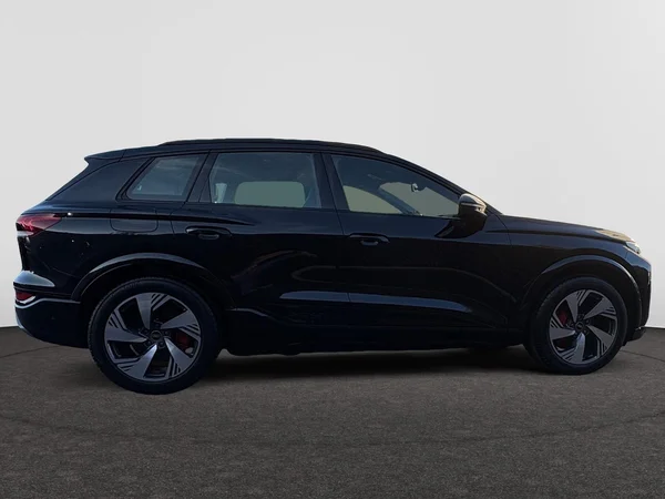 AUDI Q6 e-tron (2026) — foto 11 van 15